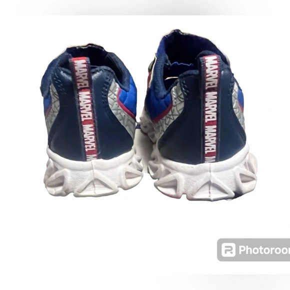Marvel Spiderman Light Up Shoes - Picture 5 of 11